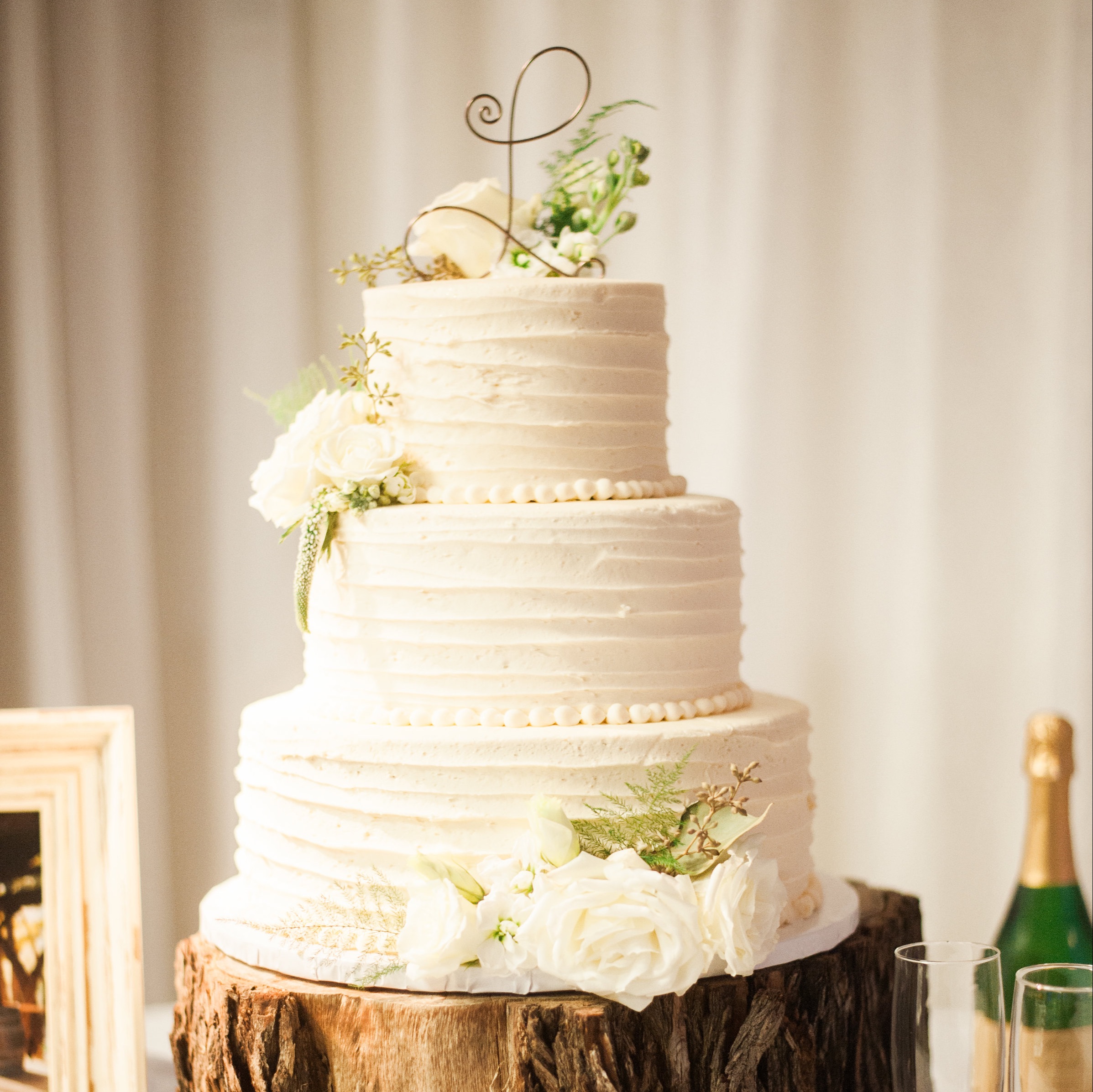 wedding cake`
